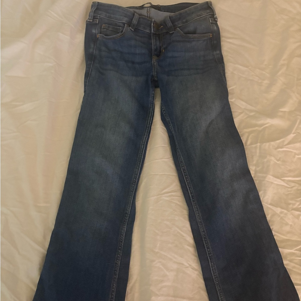 Hollister Low-Rise Boot Jeans